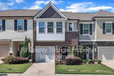 Main picture of 1031 Amber Shadow Dr