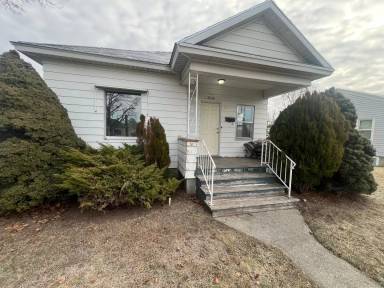Main picture of 4514 N Hawthorne St