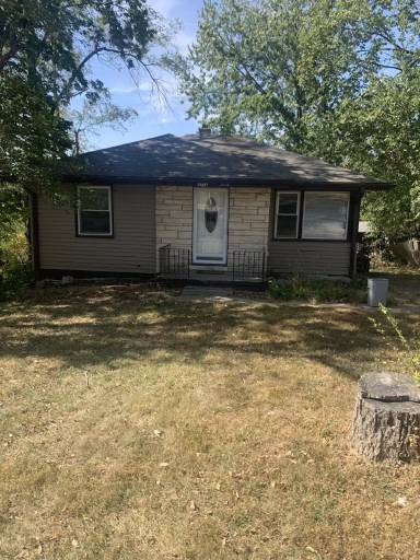 Main picture of 4536 N 64th St