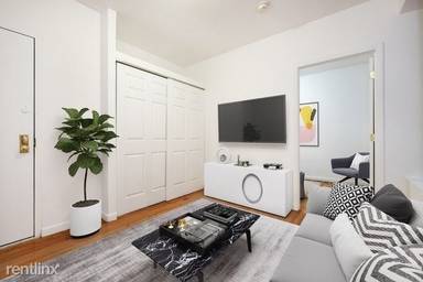 Main picture of 155 E 92nd St
