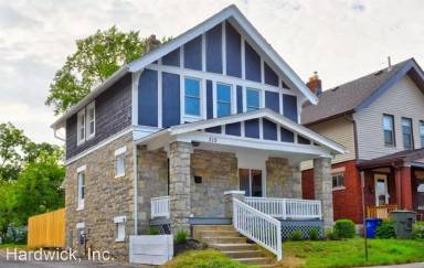 Main picture of 315 Parkwood Ave