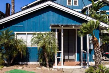 Main picture of 6518-6534 Del Playa Dr