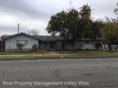 Main picture of 910 Brookdale Dr