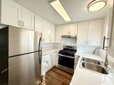 Main picture of 628 S Bancroft St