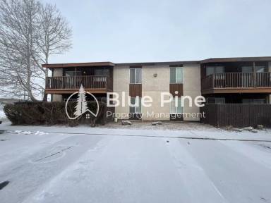 Main picture of 1460 Vega Cir
