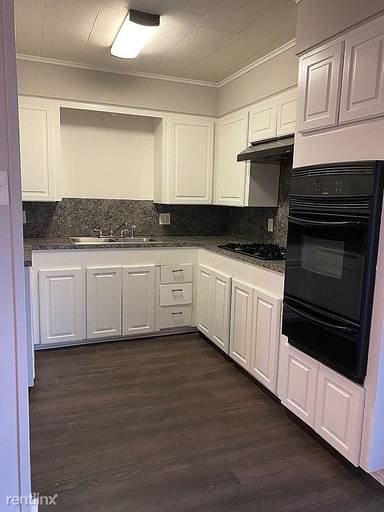 Main picture of 2405 Saint Francis St