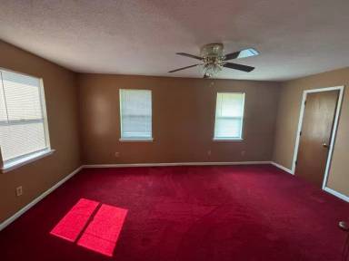 Main picture of 2713 Fair Oak Ct