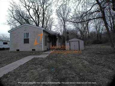 Main picture of 1117 W Roache St