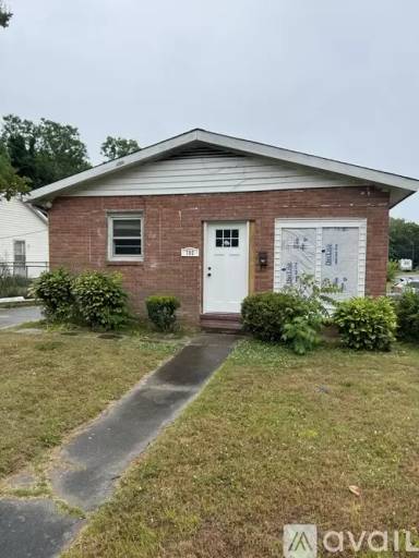 Main picture of 702 Tuscaloosa St