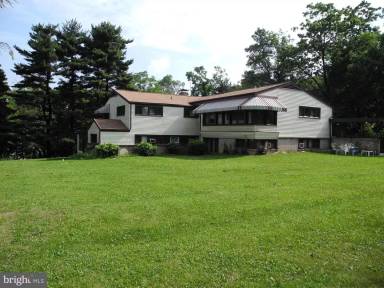 Main picture of 6000 Chambers Hill Rd