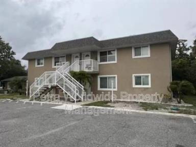 Main picture of 2290 S Palmetto Ave
