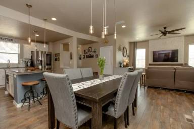Main picture of 6607 Storm Rider Way