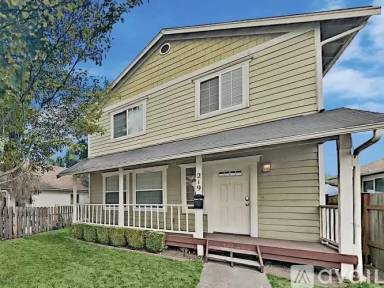 Main picture of 219 16th St SE