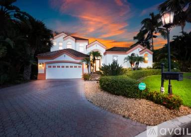 Main picture of 617 Weston Pointe Ct