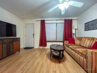 Main picture of 426 NW 15th St