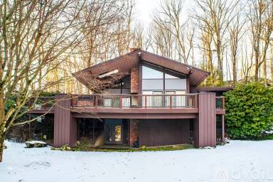 Main picture of 109 Apple Valley Rd
