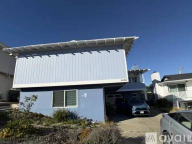 Main picture of 2450 Ardee Ln