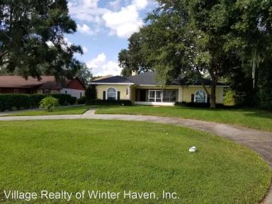 Main picture of 1241 N Lake Elbert Dr NE