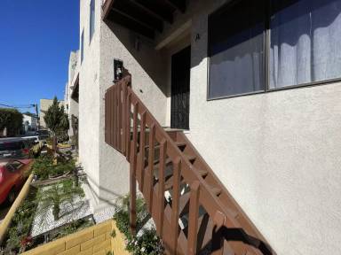 Main picture of 1032 W Santa Ana Blvd