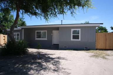 Main picture of 9572 Phelan Cir