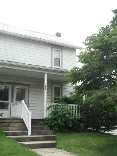 Main picture of 810 Pequea Ave