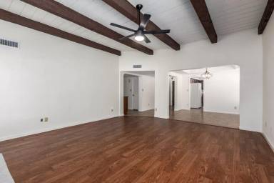 Main picture of 2751 S Santa Barbara