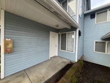 Main picture of 514 Maple Ave