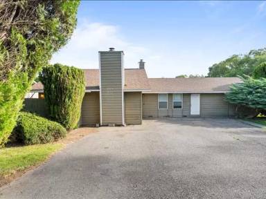 Main picture of 3276 W 9th Ct