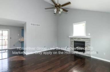 Main picture of 12523 S Logan St