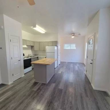 Main picture of BC1453-8321 East Florentine Road - A