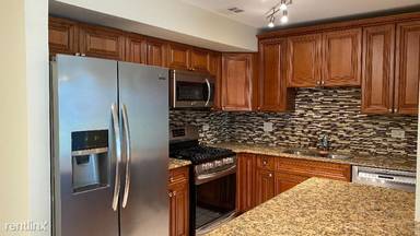 Main picture of 9 S 110 Lk Dr