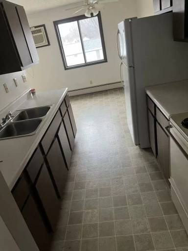Main picture of Greenway Village Apartments