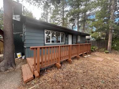 Main picture of 1802 Arrowhead Ave