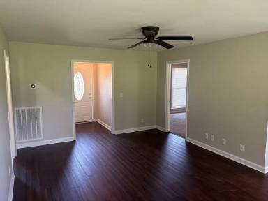 Main picture of 1710 Broadripple Dr