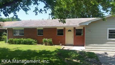 Main picture of 1925 S Santa Fe Pl