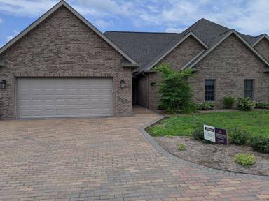 Main picture of 5448-50 Dairy Ln