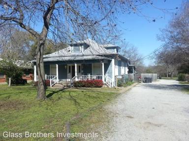 Main picture of 2932 W 4th Ave