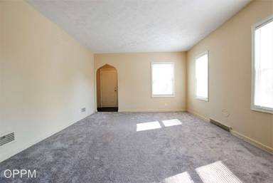 Main picture of 3544 N 40th St