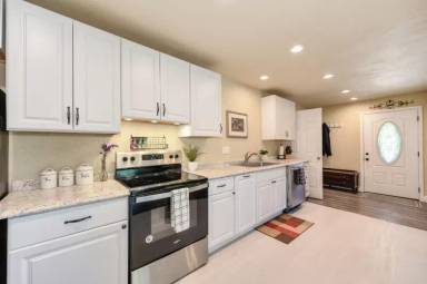 Main picture of 6273 Dolly Varden Ln