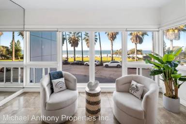 Main picture of 1039 Coast Blvd
