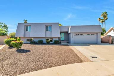 Main picture of 1735 E La Jolla Dr