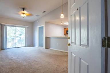 Main picture of 5200 Playpen Dr