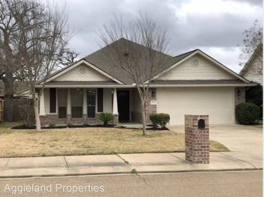 Main picture of 2801 Horseback Dr