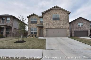 Main picture of 6244 Topsail Dr