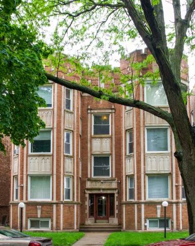 Main picture of 7936 S Rhodes Ave