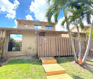 Main picture of 2121 SW 82nd Ave