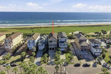 Main picture of 340 Ocean Crest Dr