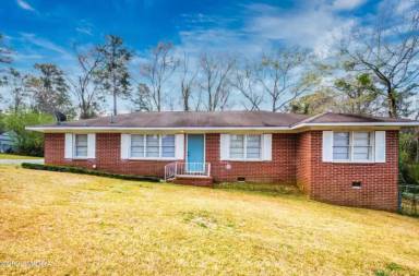 Main picture of 4242 Laura Ann Pl