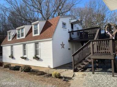 Main picture of 194 Sandy Brook Rd