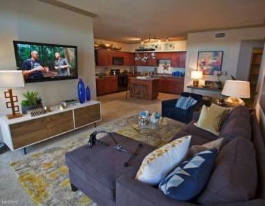 Main picture of 10X Living at Grandview